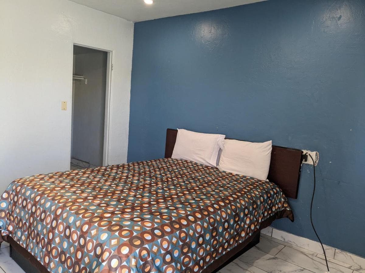 Green Spot Motel Victorville Exterior photo